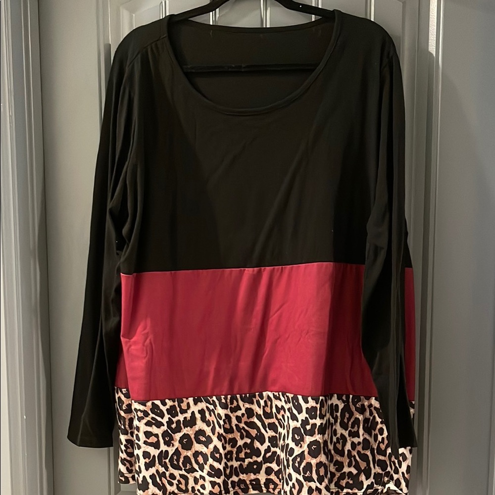 Black and Red Relaxed Fit Tunic with Leopard Print